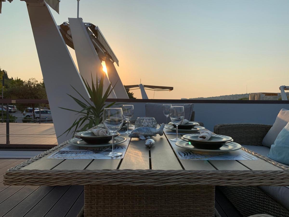 Вилла Sirena Floating House Порторож Экстерьер фото